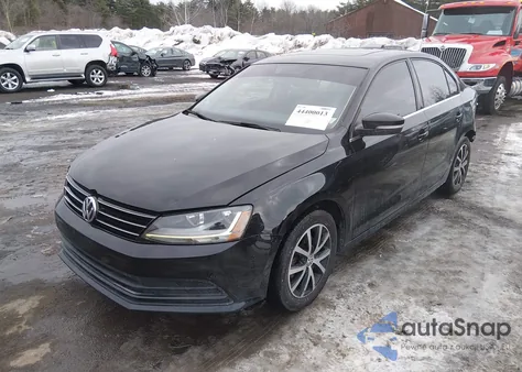 2017 Volkswagen Jetta 1.4T Se z USA, uszkodzony, nr VIN 3VWDB7AJ7HM323768